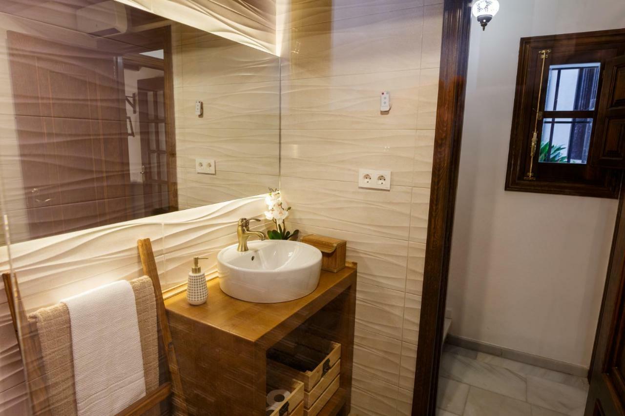 Meraki Suites Dauro Гранада Экстерьер фото